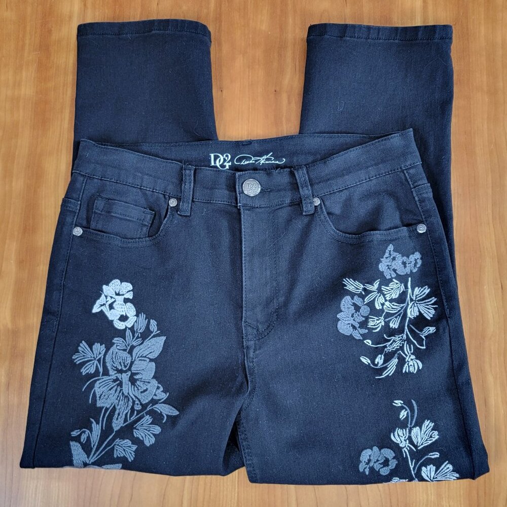 DG2 Diane Gilman Embroidered Floral Black Stretch Crop Jeans - 8 - Picture 4 of 12